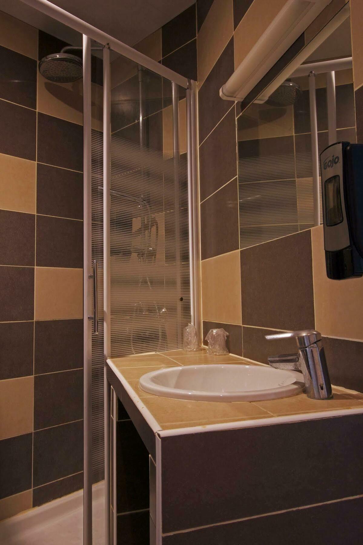 מונפלייה Le Strasbourg Hotel מראה חיצוני תמונה