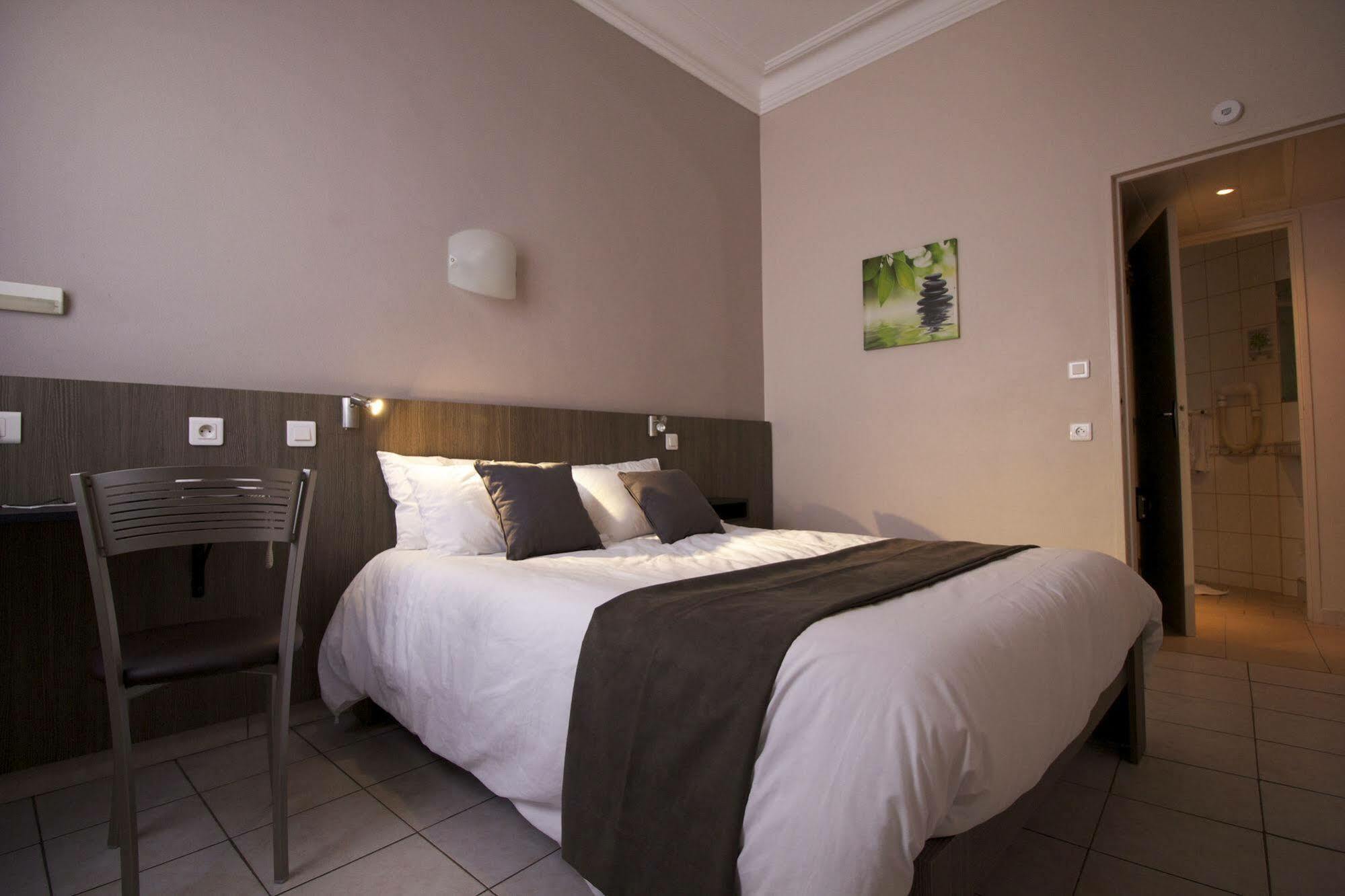 מונפלייה Le Strasbourg Hotel מראה חיצוני תמונה