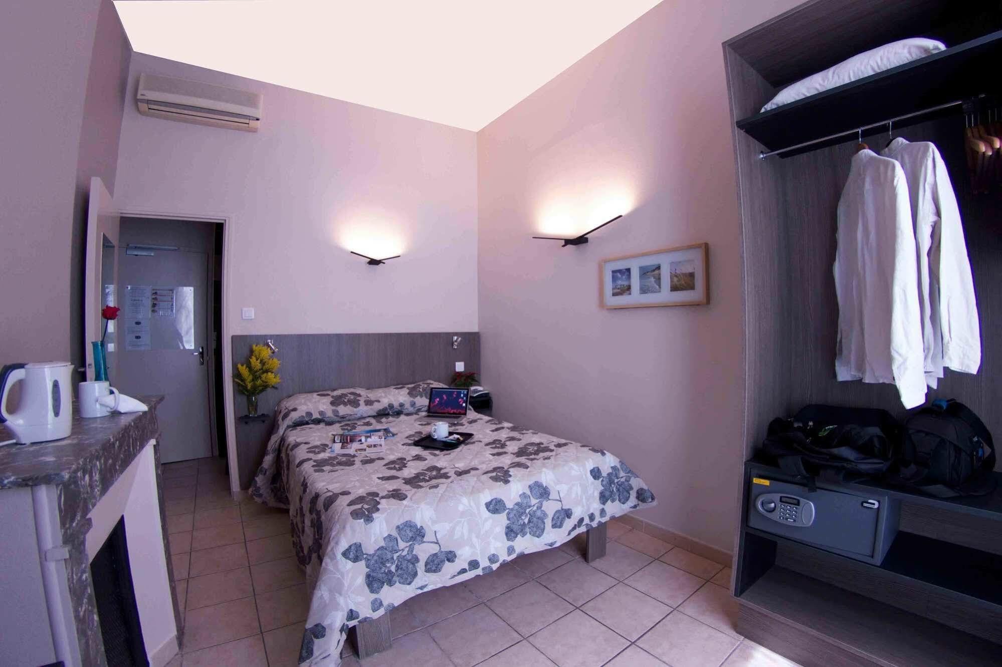 מונפלייה Le Strasbourg Hotel מראה חיצוני תמונה